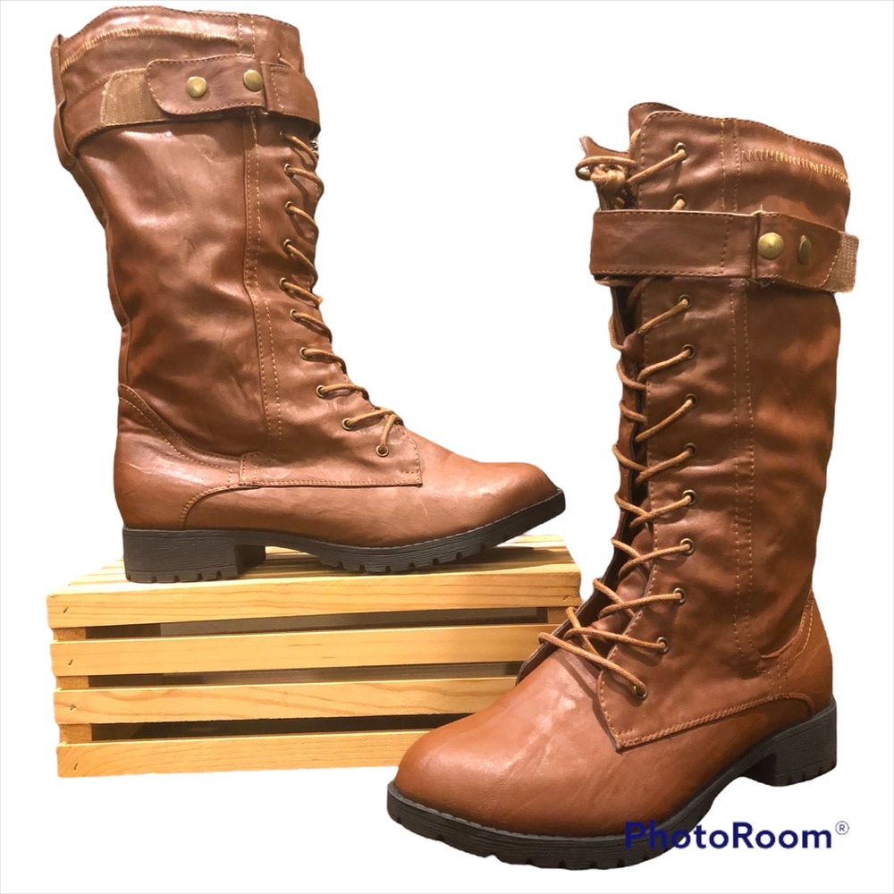 Carrini lace up combat style boots in cognac brown.
